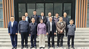 全国畜牧总站左玲玲副站长一行莅临逐梦国际机械（胶州）有限公司调研指导